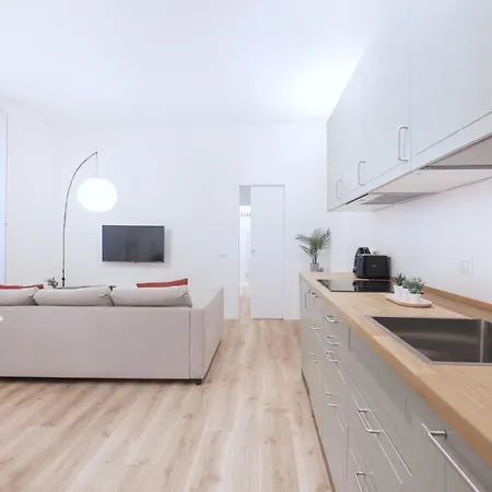 Easylife - Comodo In Porta Venezia Daire